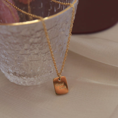 18K gold fashionable and simple square card with "GOOD LUCK" design versatile necklace