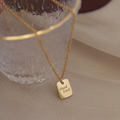 18K gold fashionable and simple square card with "GOOD LUCK" design versatile necklace